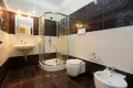 Apartamento vacacional Diamond con piscina en Vlora, Albania.