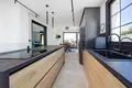 5 bedroom house 250 m² Torrevieja, Spain