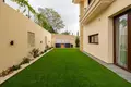 Mieszkanie 6 pokojów 810 m² Peyia, Cypr