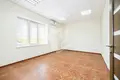 Oficina 8 habitaciones 16 m² en Minsk, Belarús