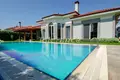 4 bedroom Villa 320 m² Dosemealti, Turkey