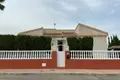 Villa de tres dormitorios 104 m² Urbanizacion Dona Pepa, Španjolska