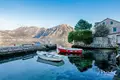 Villa de 7 dormitorios 333 m² Kotor, Montenegro