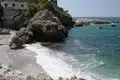 Haus 3 880 m² Dobra Voda, Montenegro