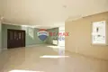 3 bedroom apartment 200 m² Akdeniz, Turkey