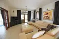 7 bedroom house 750 m² Oroklini, Cyprus