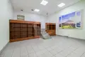 Oficina 3 habitaciones 77 m² en Minsk, Belarús