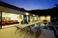 Villa de tres dormitorios 400 m² Rawai, Tailandia