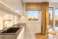 2 room apartment 40 m² in Warsaw, Poland