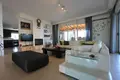 Willa 4 pokoi 750 m² Latsia, Cypr