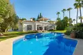 4 bedroom house 383 m² Marbella, Spain
