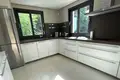 villa de 5 dormitorios  Marbella, Španjolska