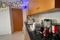 Mieszkanie 2 pokoi 77 m² Strovolos, Cypr