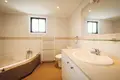 5 bedroom villa 360 m² Tala, Cyprus