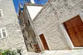 5 bedroom house 240 m² Dobrota, Montenegro