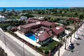 Villa 8 bedrooms 1 310 m² Borriana Burriana, Spain
