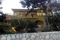 Villa de tres dormitorios 320 m² Opcina Baska, Croacia