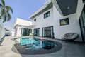 Haus 4 Schlafzimmer  Huai Yai, Thailand