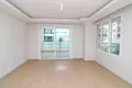 Mieszkanie 2 pokoi 120 m² Mahmutlar, Turcja