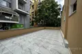 Oficina 7 habitaciones 230 m² en Tirana Municipality, Albania