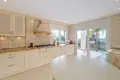 4 bedroom house 566 m² Dos Hermanas, Spain
