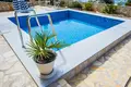 5-Schlafzimmer-Villa 440 m² Opcina Rogoznica, Kroatien