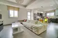 4-Schlafzimmer-Villa 300 m² Geroskipou, Zypern