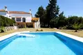 Haus 5 Schlafzimmer 326 m² Dos Hermanas, Spanien