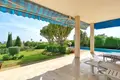 4 bedroom house 614 m² Dos Hermanas, Spain