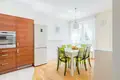 Квартира 4 комнаты 111 м² Варшава, Польша