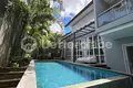 Villa de 4 dormitorios  Kerobokan Kelod, Indonesia