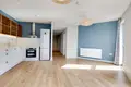 2 bedroom apartment 70 m² in Wembley, United Kingdom