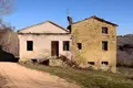 Haus 16 zimmer 400 m² Terni, Italien