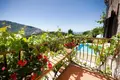 5 room house 330 m² Zrnovnica, Croatia