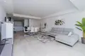 2 bedroom apartment  Estepona, Spain