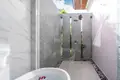 4-Schlafzimmer-Villa 268 m² Choeng Thale, Thailand