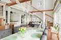 4 bedroom house 160 m² Helsinki sub-region, Finland