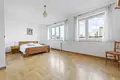Mieszkanie 4 pokoi 196 m² Warszawa, Polska