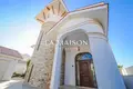 5 bedroom house 721 m² Pervolia, Cyprus
