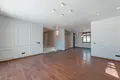 Casa 5 habitaciones 578 m² Podgorica, Montenegro