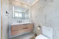 Haus 5 Schlafzimmer 304 m² Dos Hermanas, Spanien