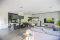 Mieszkanie 4 pokoi 145 m² Warszawa, Polska