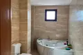 3 bedroom apartment 140 m² Estepona, Spain