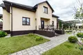 Cottage 385 m² Baraulianski sielski Saviet, Belarus