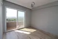Appartement dans un nouvel immeuble Appartement avec piscine proche plage à Mersin Çeşmeli.