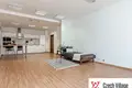 Mieszkanie 3 pokoi 80 m² Miasto Stołeczne Praga, Czechy