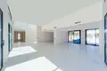 4-Schlafzimmer-Villa 285 m² Torrevieja, Spanien