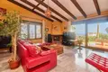 4 bedroom house 261 m² Dos Hermanas, Spain