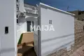 Mieszkanie 3 pokoi 75 m² Torrevieja, Hiszpania