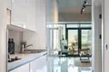Complejo residencial High-rise residence with a park, a swimming pool and a tennis court close to metro stations, in the popular area of Sisli, Istanbul, Turkey